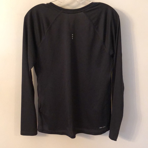 NIKE WOMENS LARGE BLACK DRI-FIT LONG SLEEVE RUNNING SHIRT - Picture 5 of 8